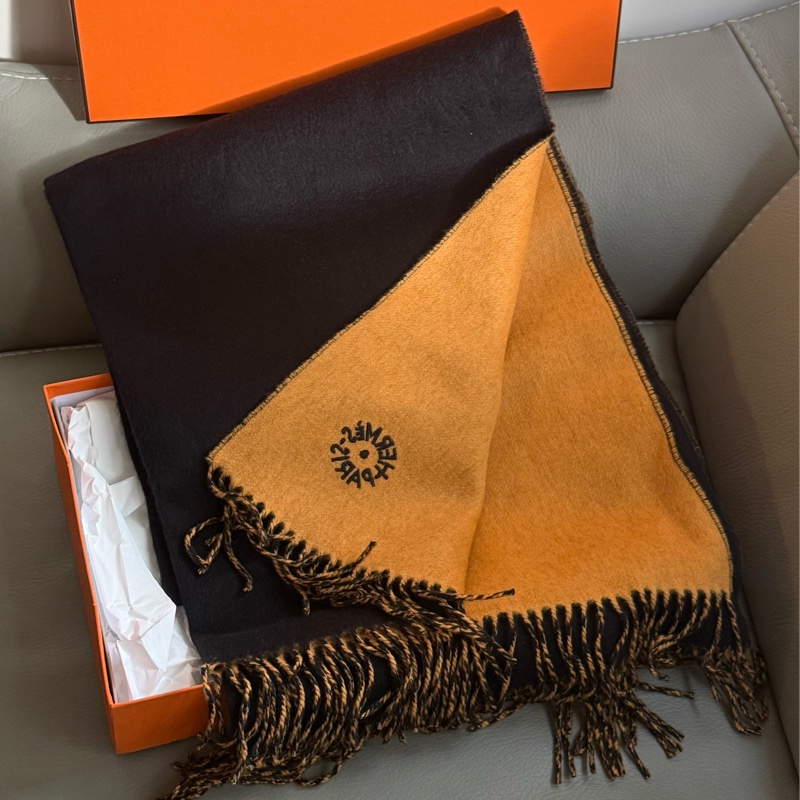 Hermes Double Face 黑拼橙色羊絨大圍巾-2