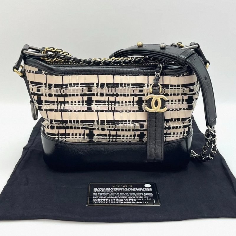 CHANEL 拼色流浪小號肩背斜背包20*15*8 98新配件塵袋保卡-0