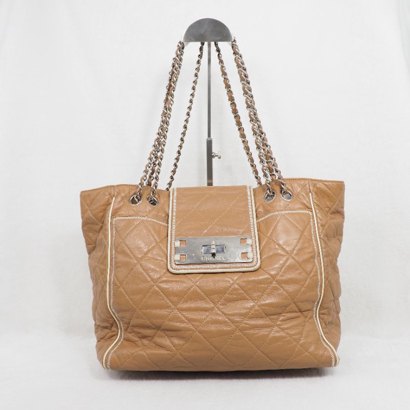 CHANEL 2.55 奶茶 Totebag-0