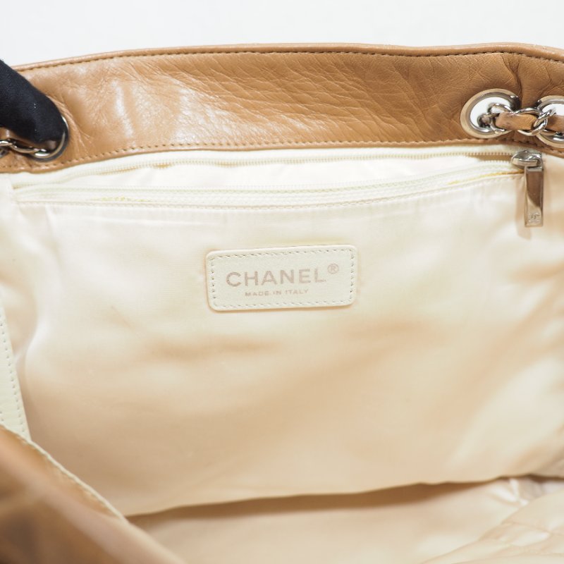 CHANEL 2.55 奶茶 Totebag-12