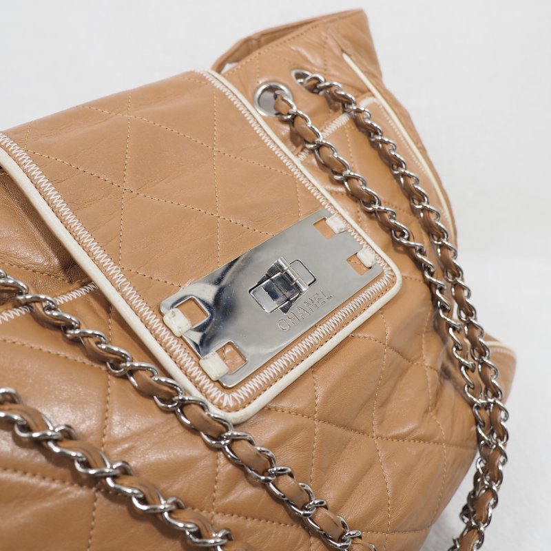 CHANEL 2.55 奶茶 Totebag-17