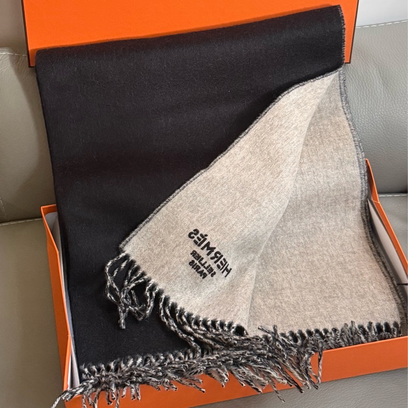 Hermes Double Face 黑拼裸灰色 大尺寸羊絨圍巾-4