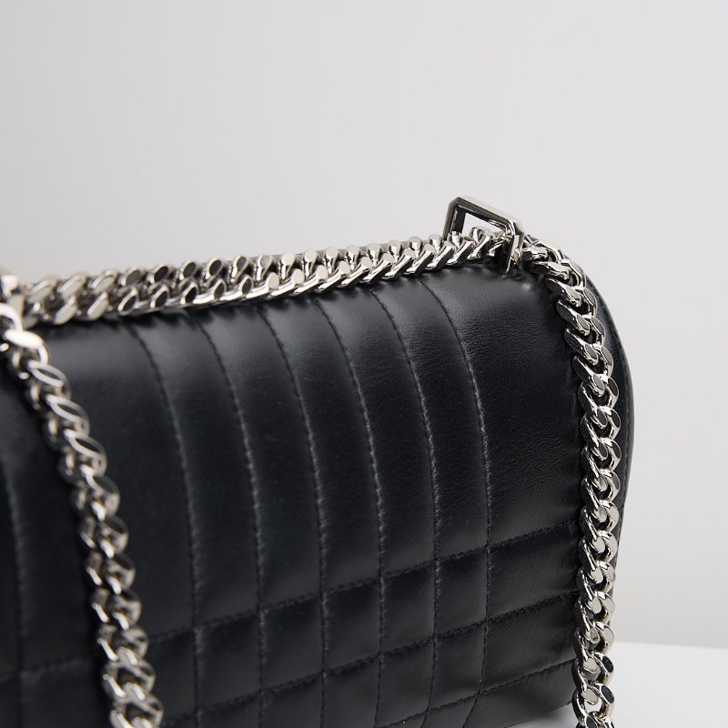 二手Burberry Lola 小號鍊包/黑銀-7