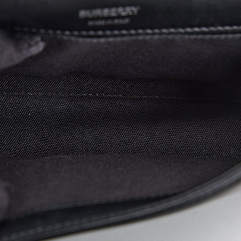 二手Burberry Lola 小號鍊包/黑銀-21