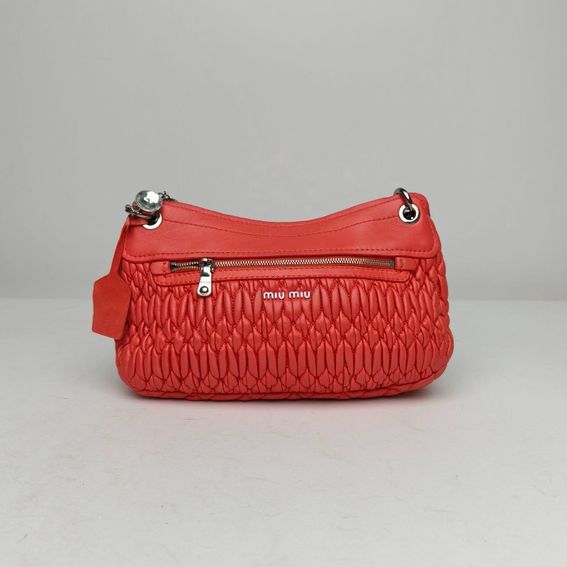 MIU MIU 紅色羊皮銀扣褶皺寶石鏈條單肩包肩背包-2