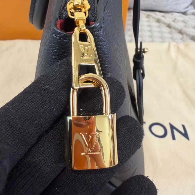 誠可議LV petit palais全皮黑色壓紋 芯片款 29*19*13 99新配件塵袋盒子鑰匙鎖購證-5