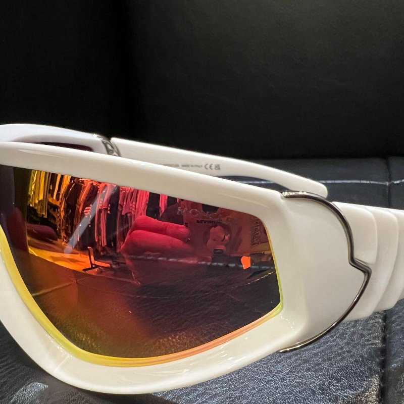 💎Han's house精品服飾💎MONCLER 墨鏡 太陽眼鏡  原價12100-2