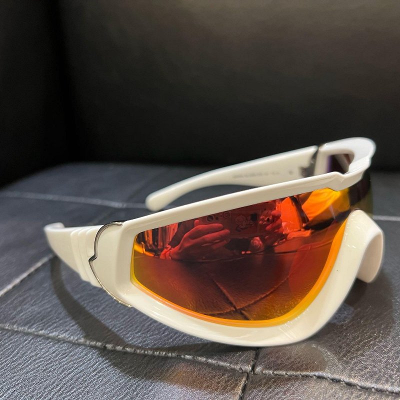 💎Han's house精品服飾💎MONCLER 墨鏡 太陽眼鏡  原價12100-5