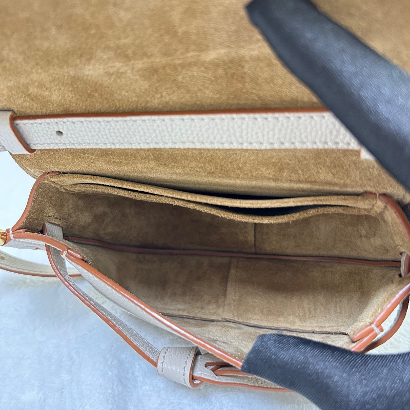 Loewe Gate 迷你馬鞍包 2021年-18