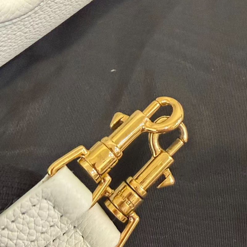 誠可議Celine 牛皮托特包 肩背斜背手提包 22*17*15 98新配件塵袋-7