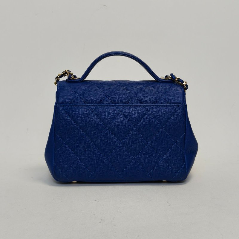 CHANEL BusinessAffinity口蓋郵差包配手柄小號19藍色荔枝牛皮29開金扣菱格紋肩背包-2