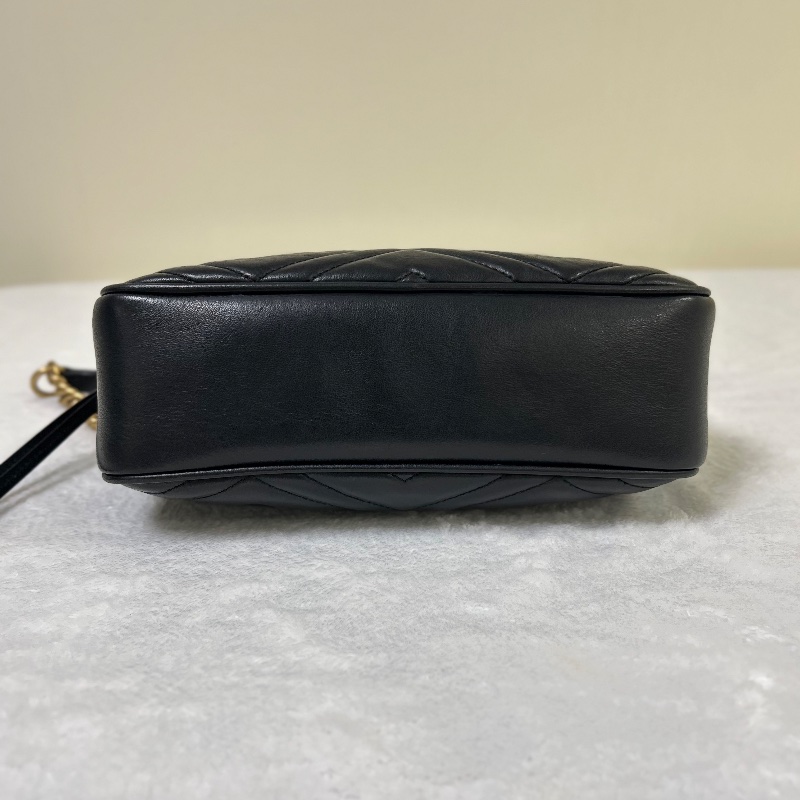 Gucci Marmont 雙 G 相機包斜背包-13