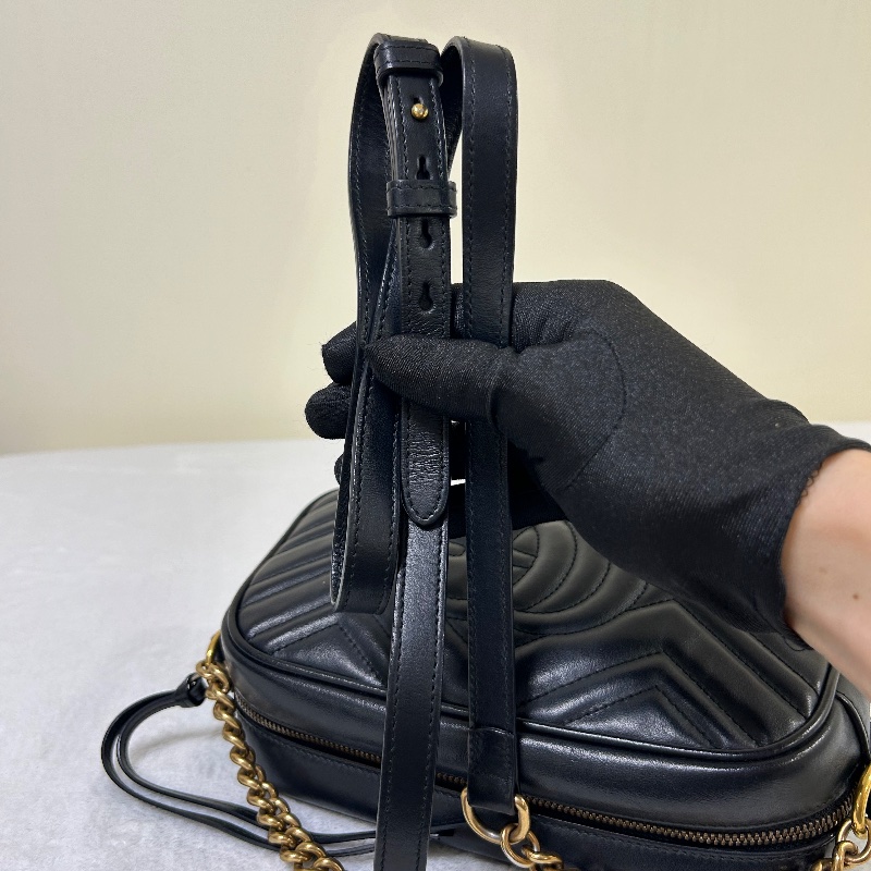 Gucci Marmont 雙 G 相機包斜背包-28