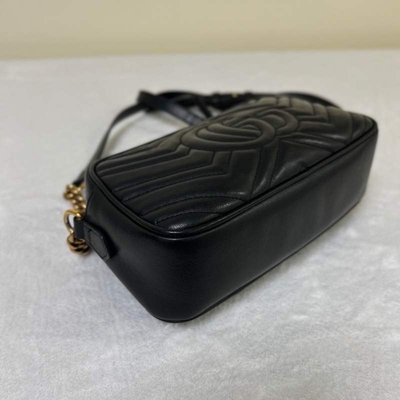 Gucci Marmont 雙 G 相機包斜背包-30