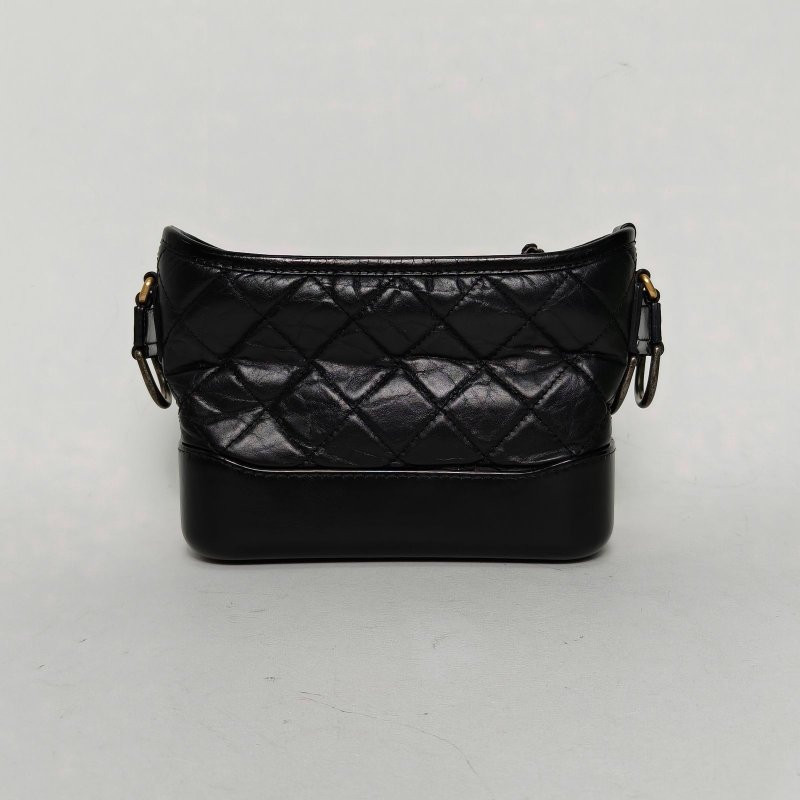 CHANEL GABRIELLE流浪小號20黑色牛皮25開金銀扣肩背包-2