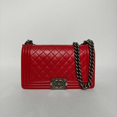 CHANEL Leboy中號25紅色牛皮17開銀扣肩背包