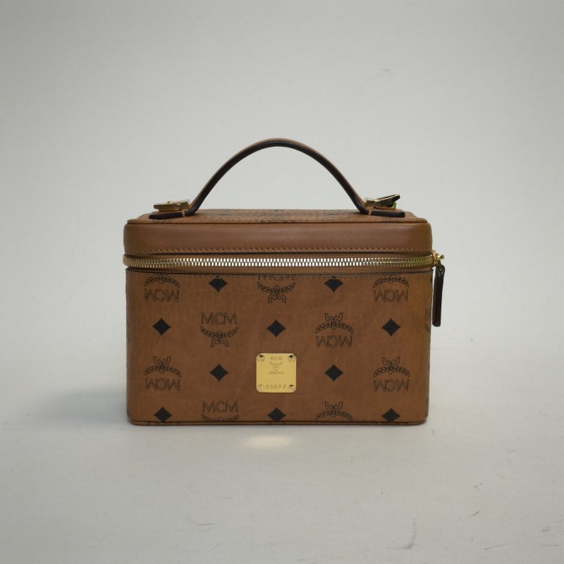 MCM RockstarVisetosOriginal化妝箱幹邑色PVC肩背包-0