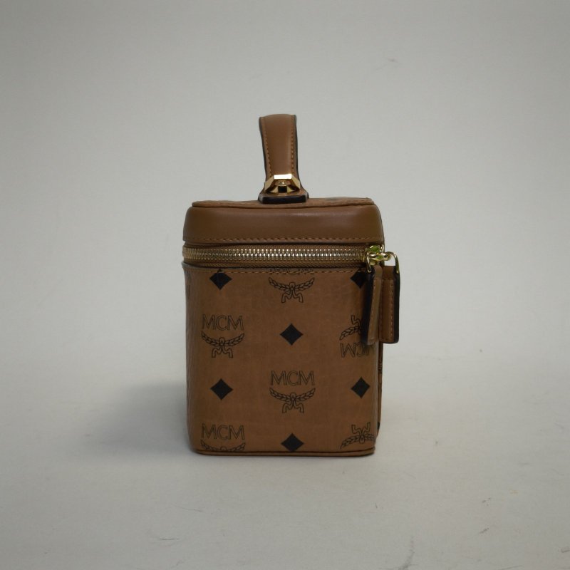 MCM RockstarVisetosOriginal化妝箱幹邑色PVC肩背包-3