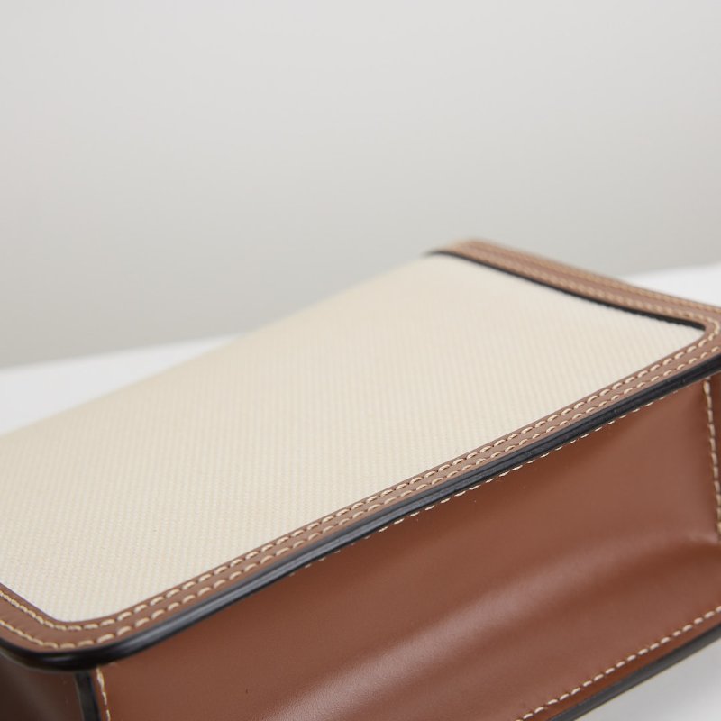 二手Burberry TB mini 帆布斜背包-11