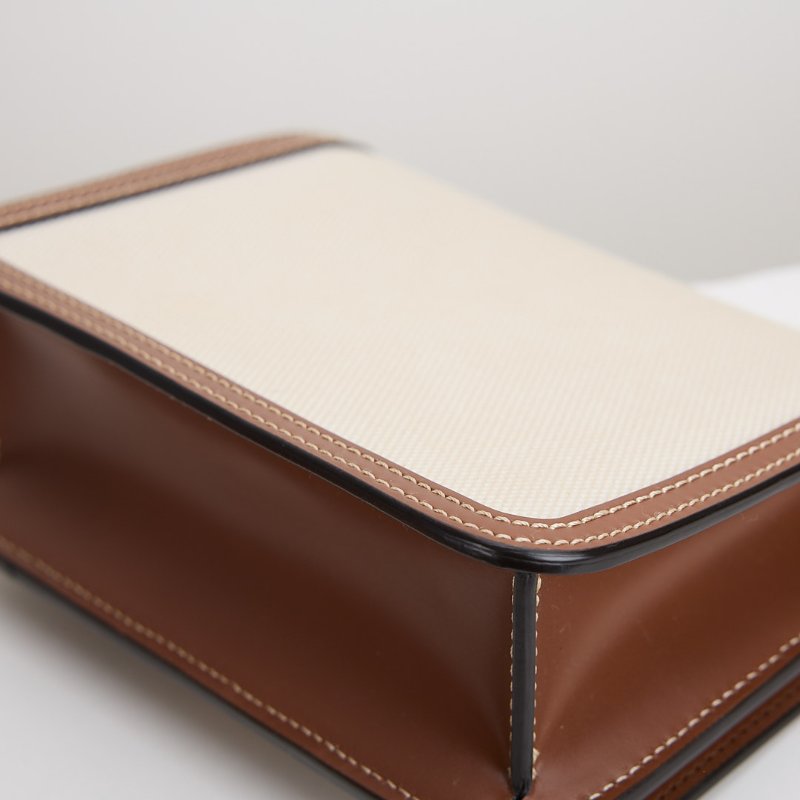 二手Burberry TB mini 帆布斜背包-12