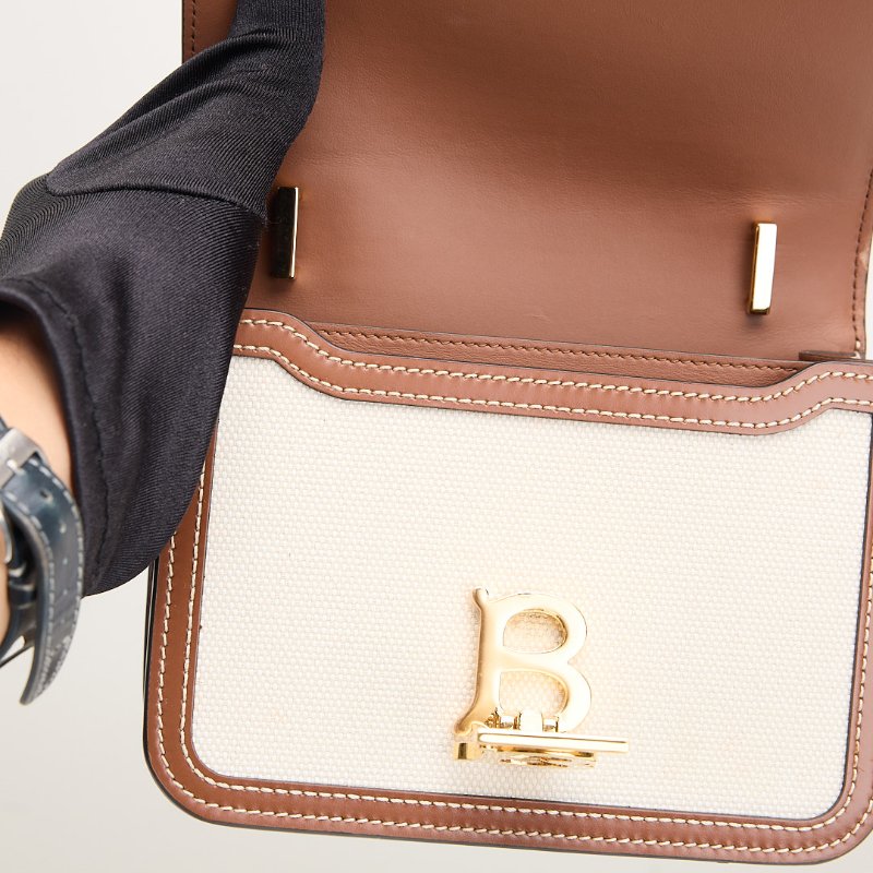 二手Burberry TB mini 帆布斜背包-18