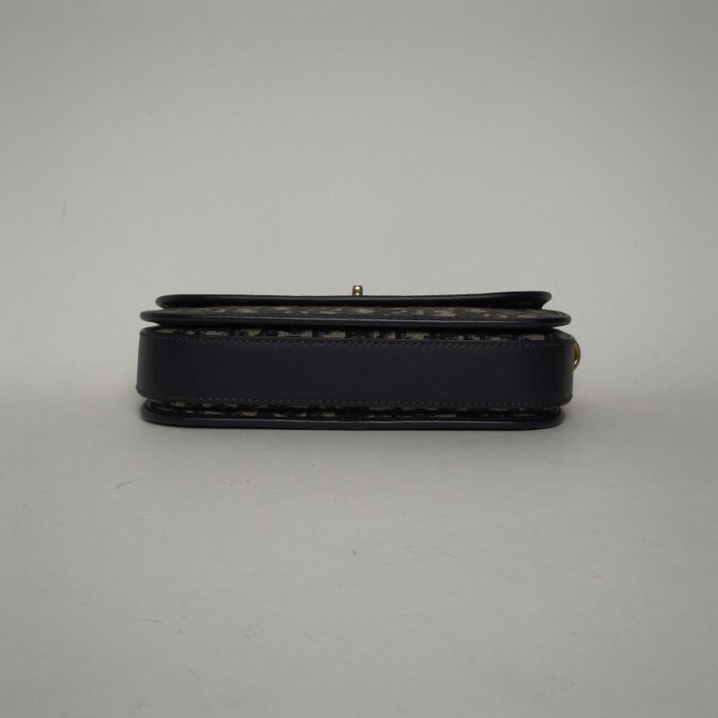 DIOR 30Montaigne蒙田Avenue中號22.5老花帆布金扣2022肩背包-4