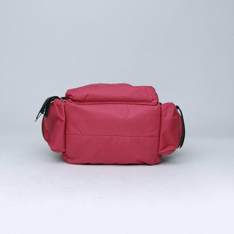 Burberry TheRucksack軍旅雙肩包中號玫紅尼龍肩背包-4