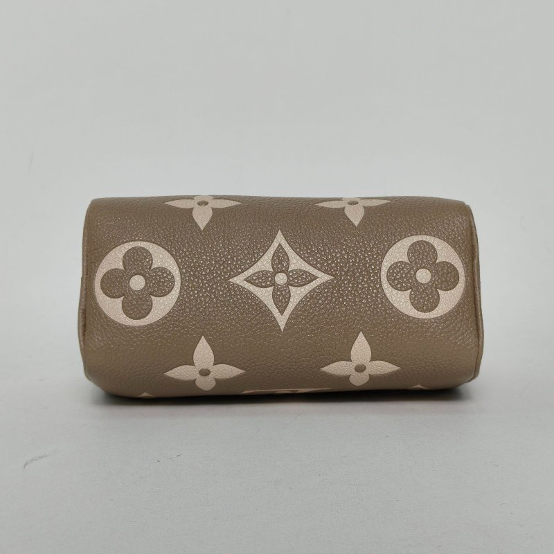 LOUIS VUITTON SpNano16可拆卸肩帶大象灰牛皮晶片大Logo印花肩背包-4