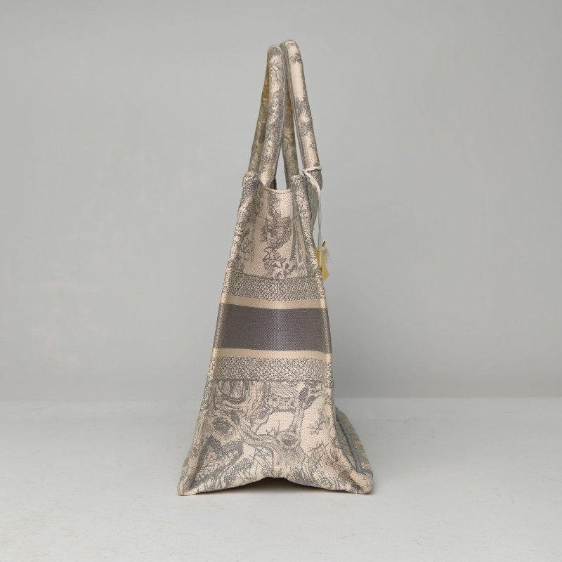 DIOR BookTote中號36灰色帆布2021動物園老虎刺繡肩背包-3