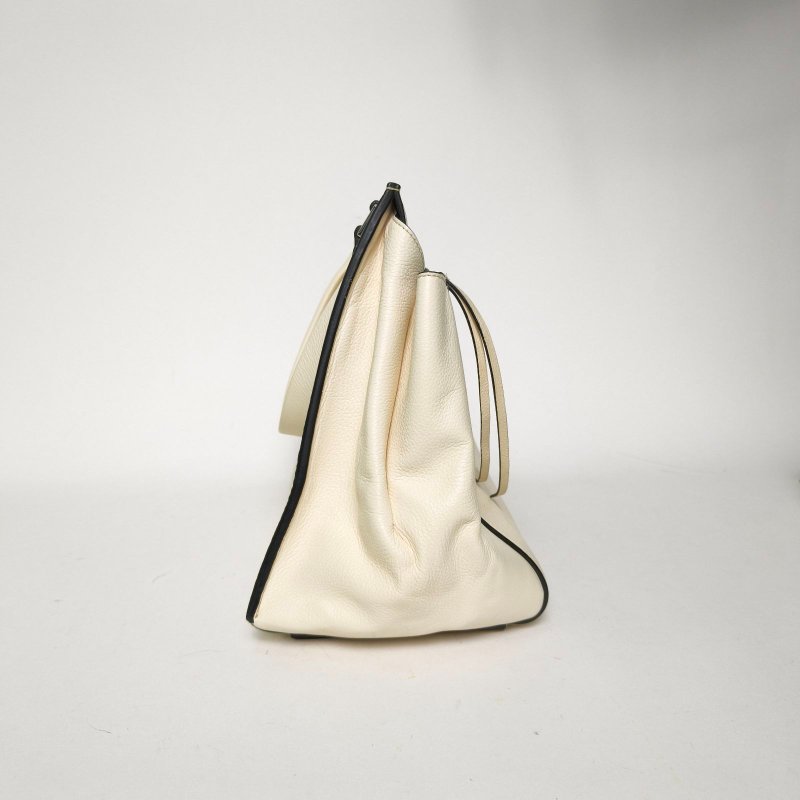 CELINE 米色牛皮銀扣單肩包肩背包-3