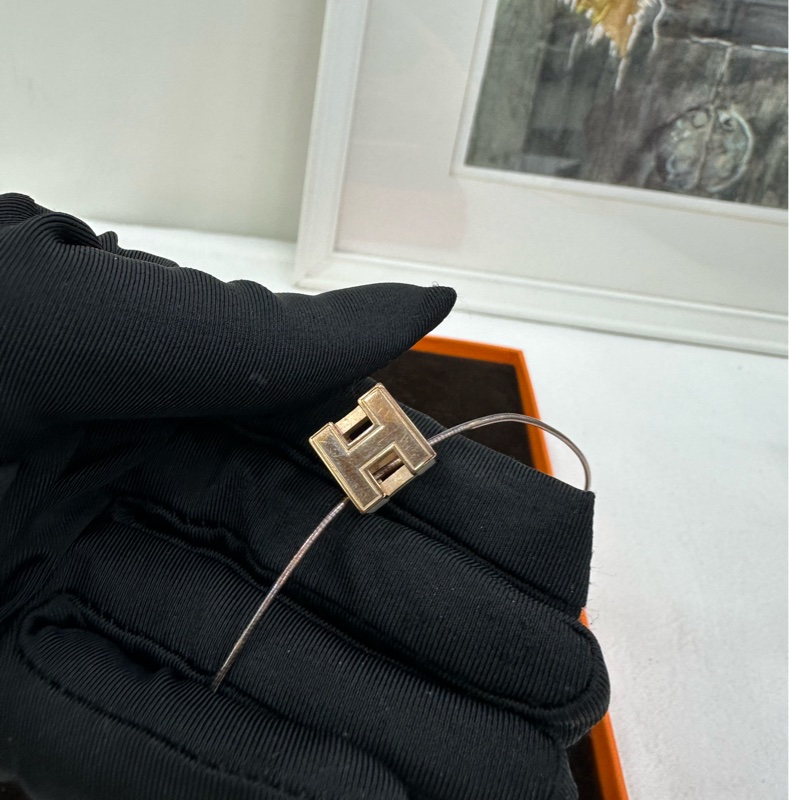 Hermes 愛馬仕 方形h項鍊 白色-3