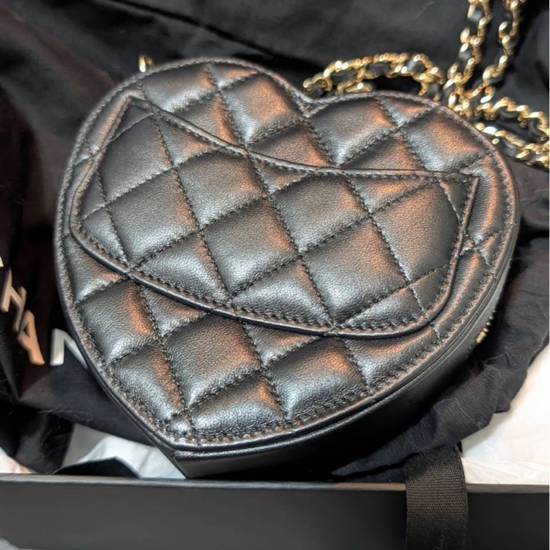 全新 Chanel小號愛心包 22S-1