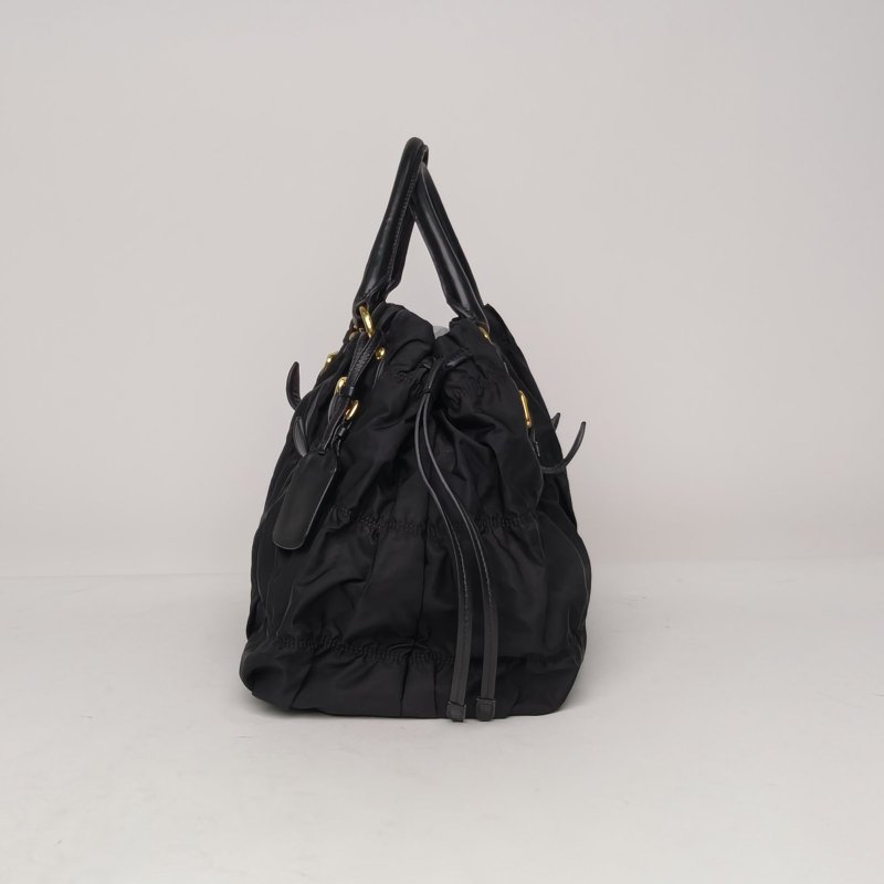 PRADA 黑色尼龍金扣褶皺手提包配可拆卸肩帶肩背包-1