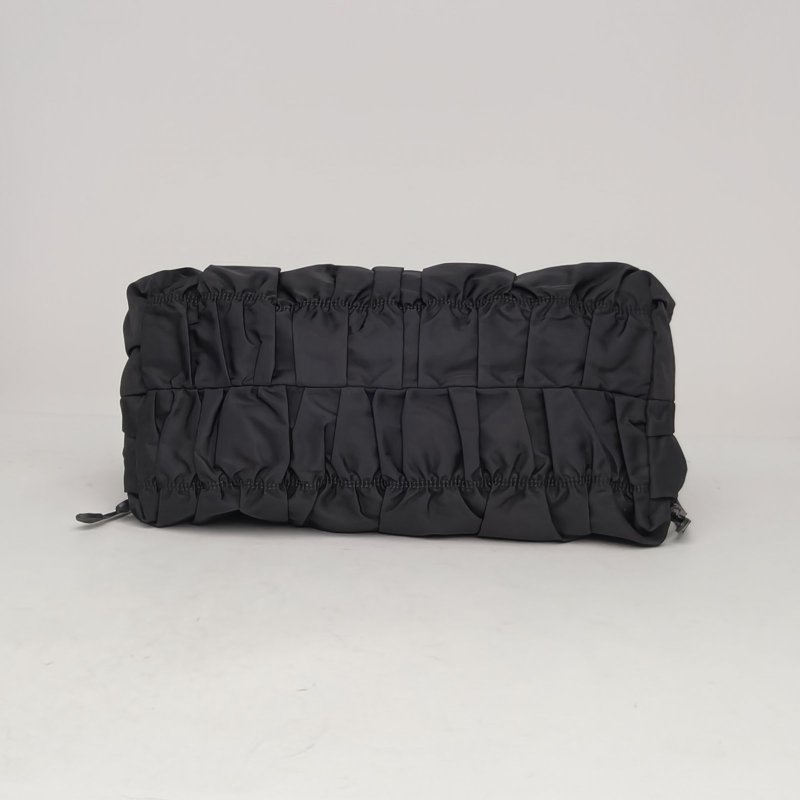 PRADA 黑色尼龍金扣褶皺手提包配可拆卸肩帶肩背包-4