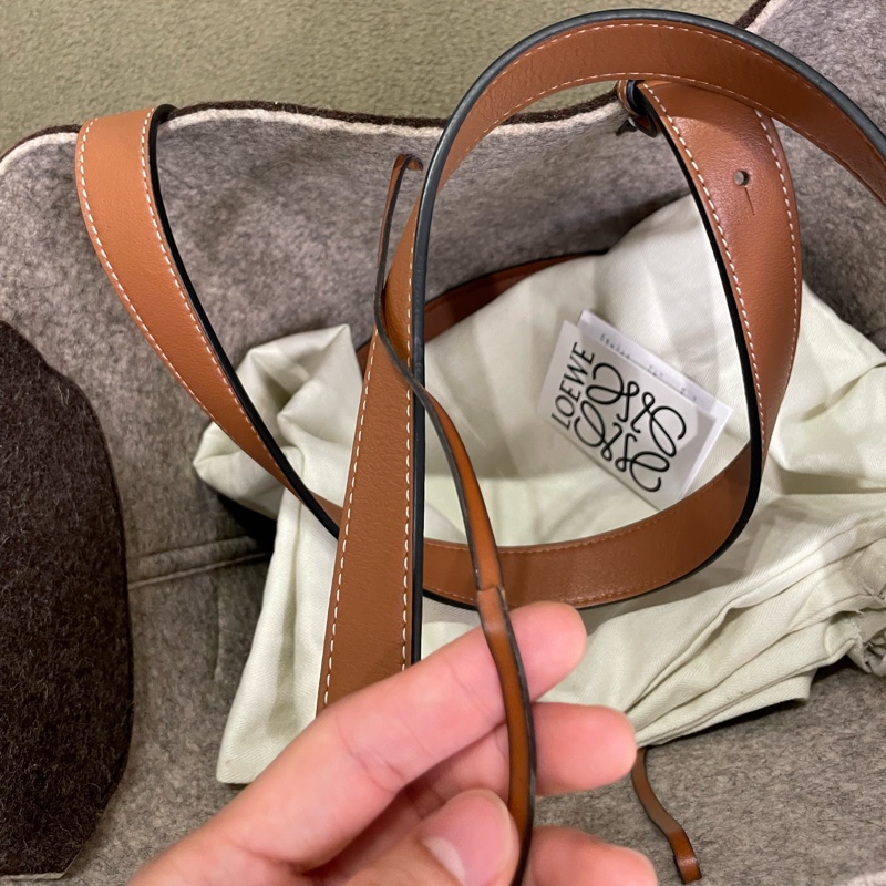 ▪️富貴選物FUGUEI▪️Loewe 羊毛氈拼皮革大象包-13