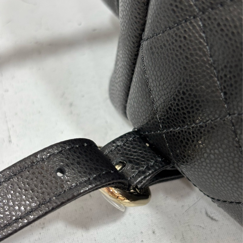 CHANEL AS4399 DUMA 黑色荔枝皮金鍊 坦克包炸藥包後背包肩背包側背包手提包-32