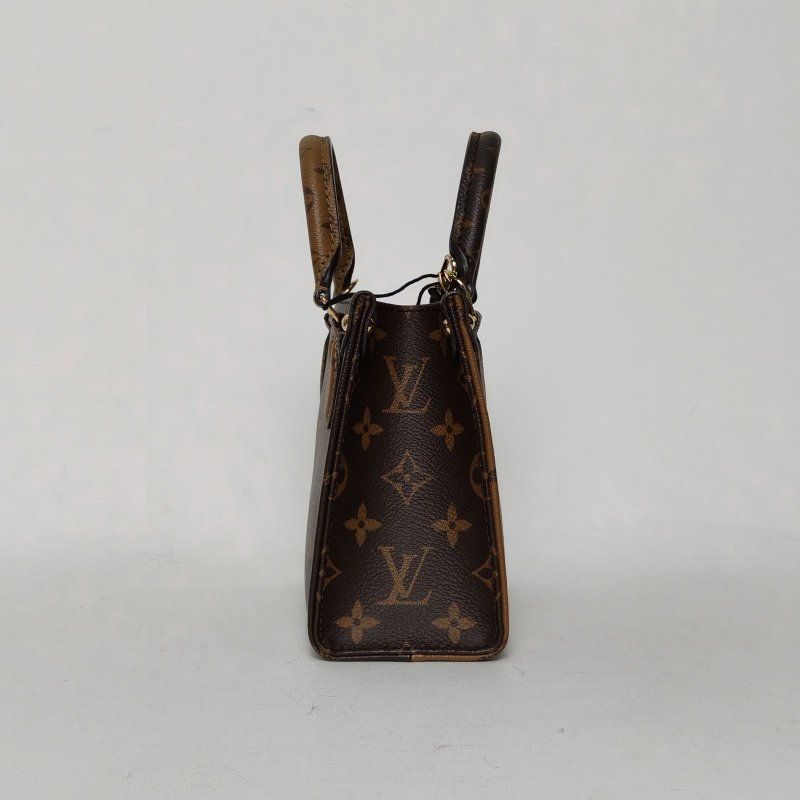 LOUIS VUITTON OnthegoBB18老花PVC晶片肩背包-1