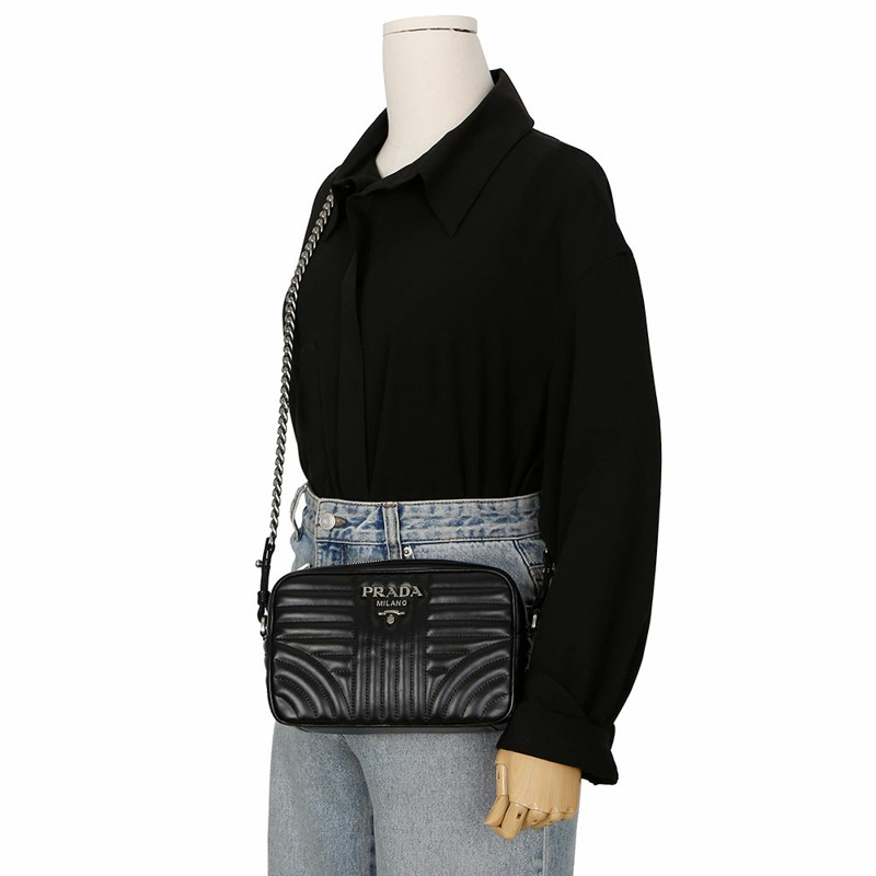 PRADA 1BH083 金屬標誌圖案單肩斜背包-8