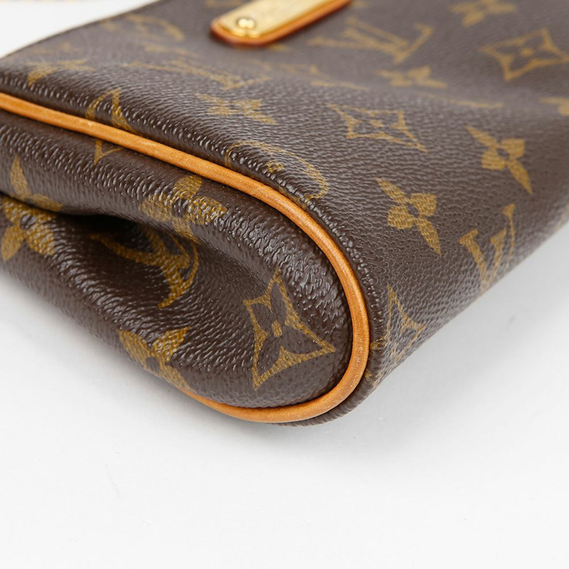 LOUIS VUITTON M95567 伊娃手拿單肩斜背包-10