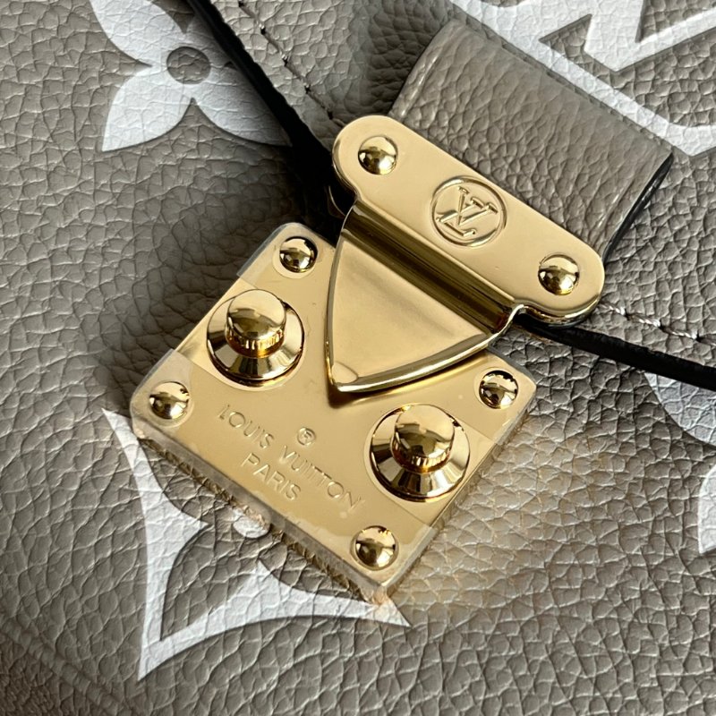 ::LOUIS VUITTON:: LV M23081 Pochette Métis East West 斑鳩灰 手提包 肩背包 法棍 腋下包-3