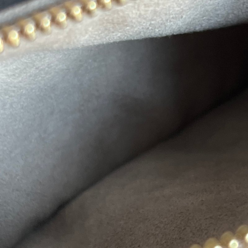 ::LOUIS VUITTON:: LV M23081 Pochette Métis East West 斑鳩灰 手提包 肩背包 法棍 腋下包-33