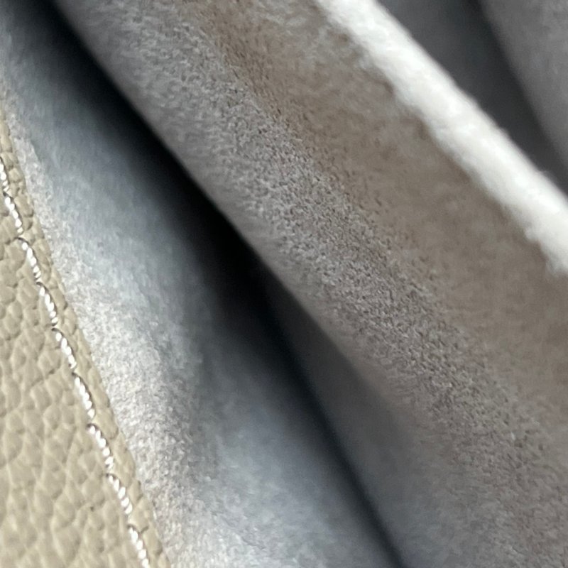 ::LOUIS VUITTON:: LV M23081 Pochette Métis East West 斑鳩灰 手提包 肩背包 法棍 腋下包-35