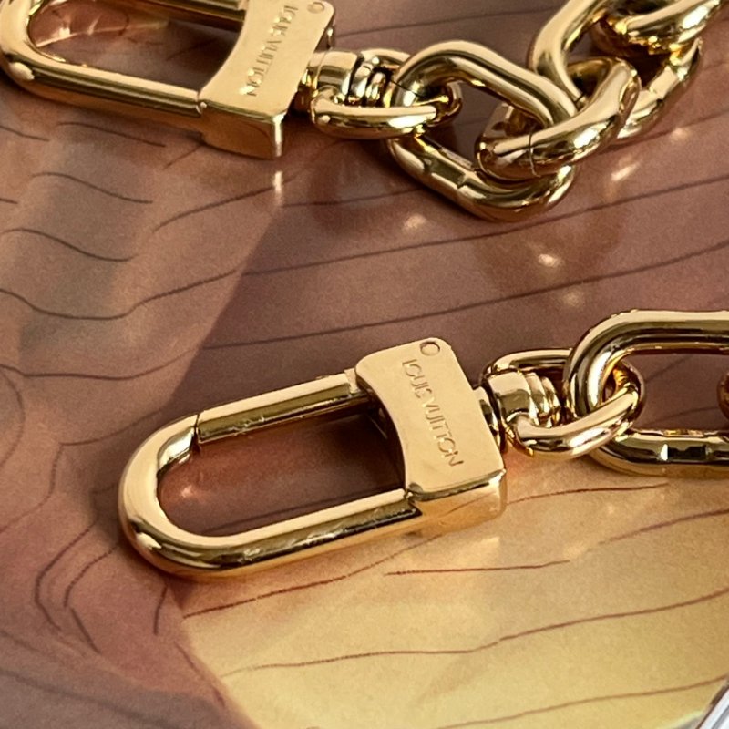 ::LOUIS VUITTON:: LV M23081 Pochette Métis East West 斑鳩灰 手提包 肩背包 法棍 腋下包-36