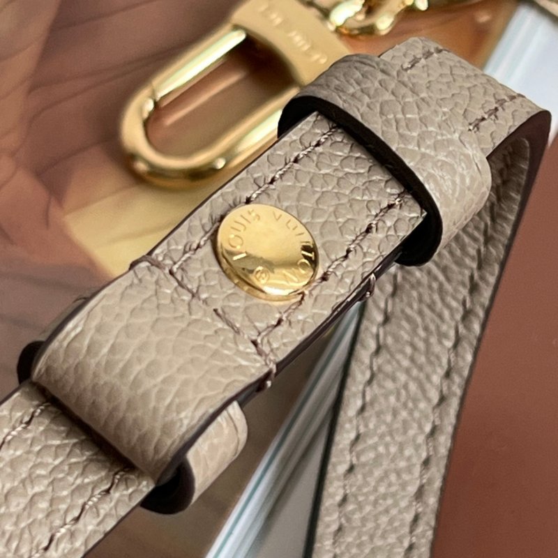 ::LOUIS VUITTON:: LV M23081 Pochette Métis East West 斑鳩灰 手提包 肩背包 法棍 腋下包-42