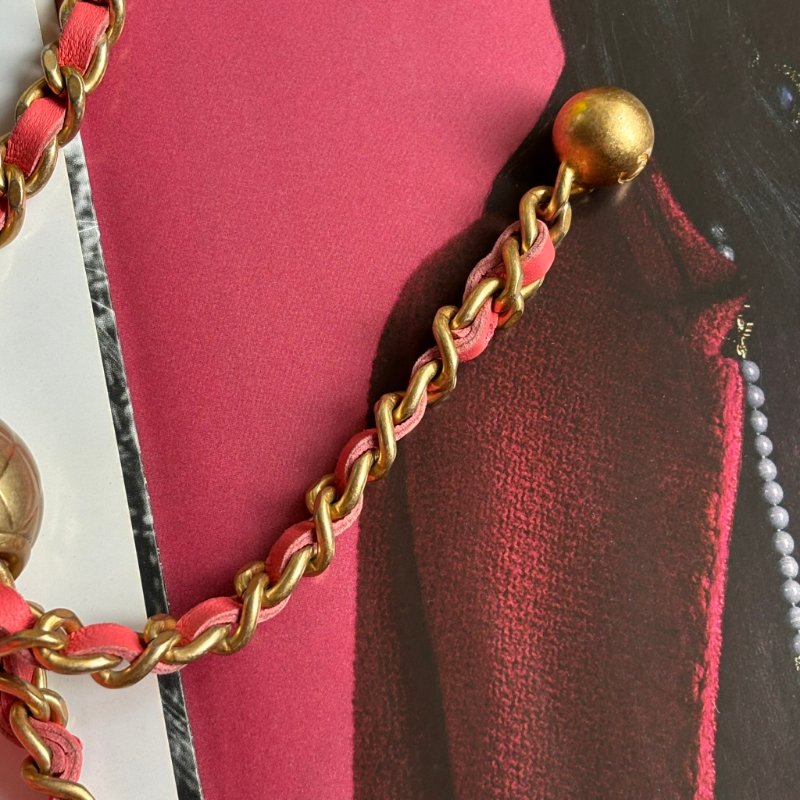 保卡款 30開 ::CHANEL::香奈兒 金球 胭脂玫瑰粉圓餅鏈條包 小金球包-3