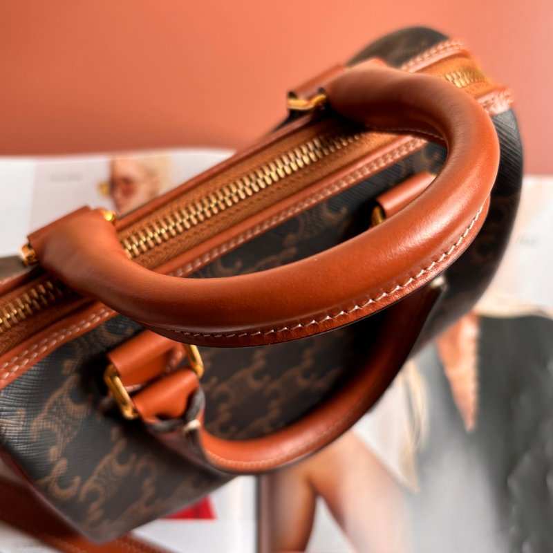 ::CELINE:: 經典凱旋門老花 小號波士頓包 斜背包 手提包-1