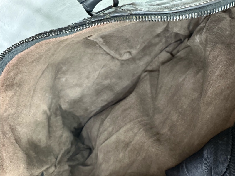 BV 葆蝶家Bv 波士頓 底長40cm 有肩帶-8