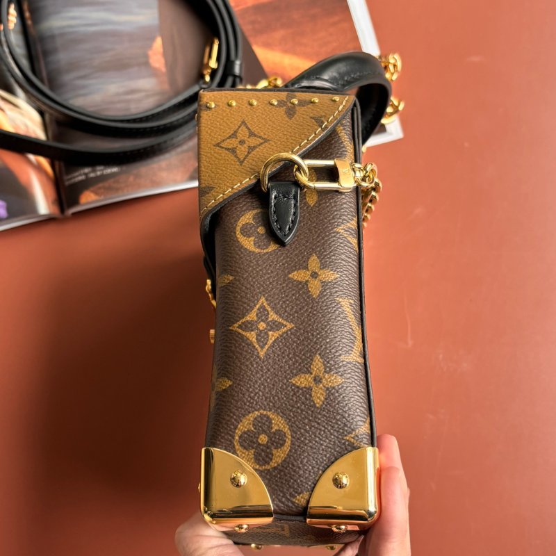 ::LOUIS VUITTON::LV M82465 Camera Box 經典雙色花紋手提相機包 斜背包-4