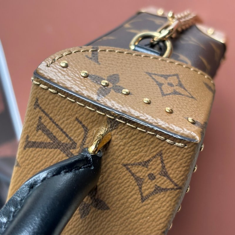 ::LOUIS VUITTON::LV M82465 Camera Box 經典雙色花紋手提相機包 斜背包-17