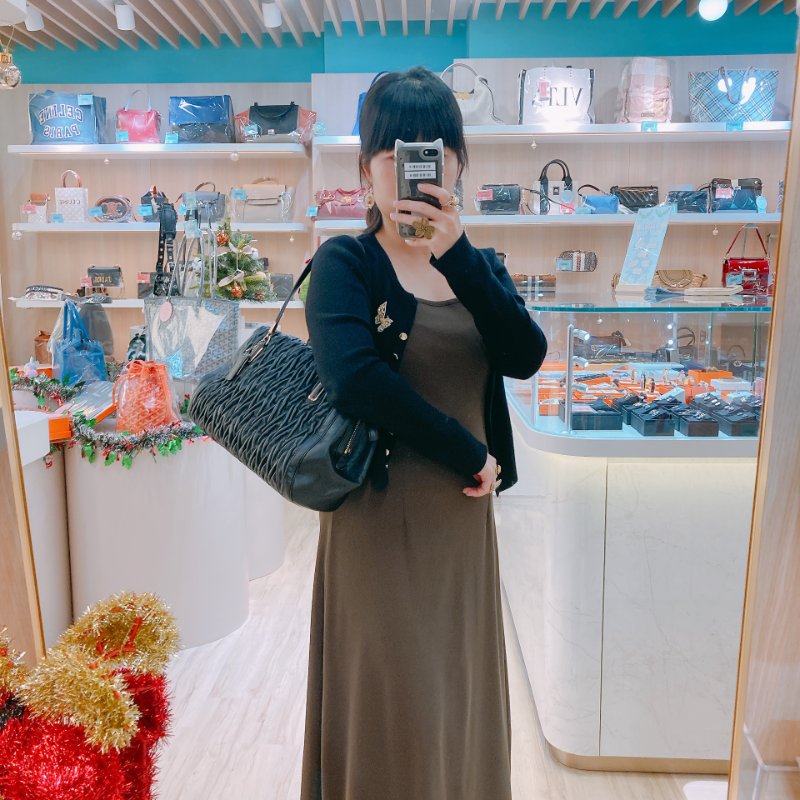 MS0380 Coach 蔻馳皺摺側背雲朵包 Madison Gathered Twisted Calfksin-1